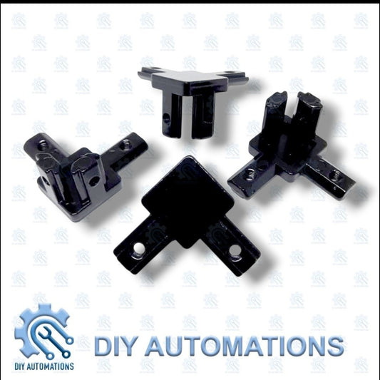 DIY AUTOMATIONS black 3-way corner connector bracket for modular systems, 30x30 size, made of plastic.