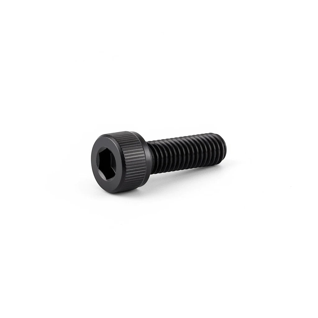 DIY AUTOMATIONS black M5x18 socket head screw with a knurled cylindrical head on a white background