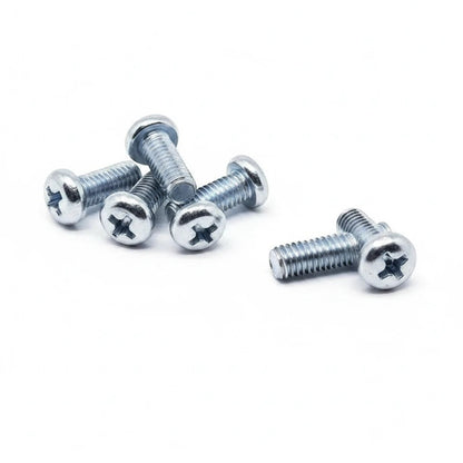 DIY AUTOMATIONS M5x25 Phillips machine screws with zinc nickel plating for corrosion resistance on white background